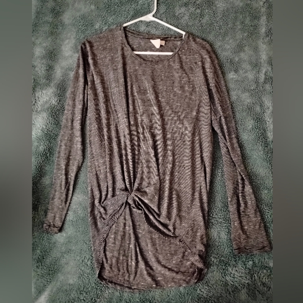 ANTHROPOLOGIE Tie Front Relaxed Fit Long Sleeve Shirt Women's Size Small